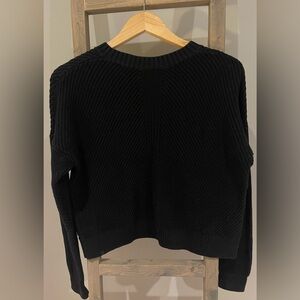 Not for sale Lululemon Black cable knit crewneck sweater size medium